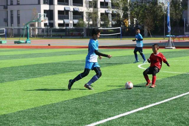 亚历山大28分英格拉姆仅12分 雷霆险胜鹈鹕1-0